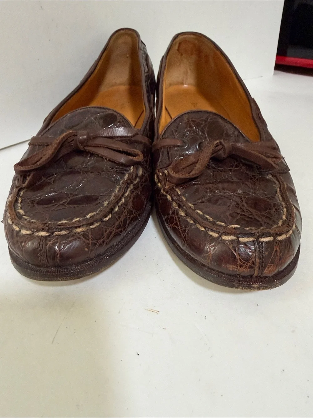 Vintage Ralph Lauren Dark Brown alligator skinLeather Loafers with Bow.